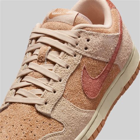 nike dunk shimmer|nike sunrise dunk low.